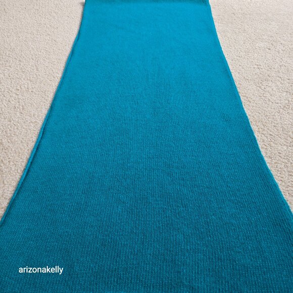 NWOT Portolano Cashmere Knit Teal Blue Scarf - Picture 3 of 9